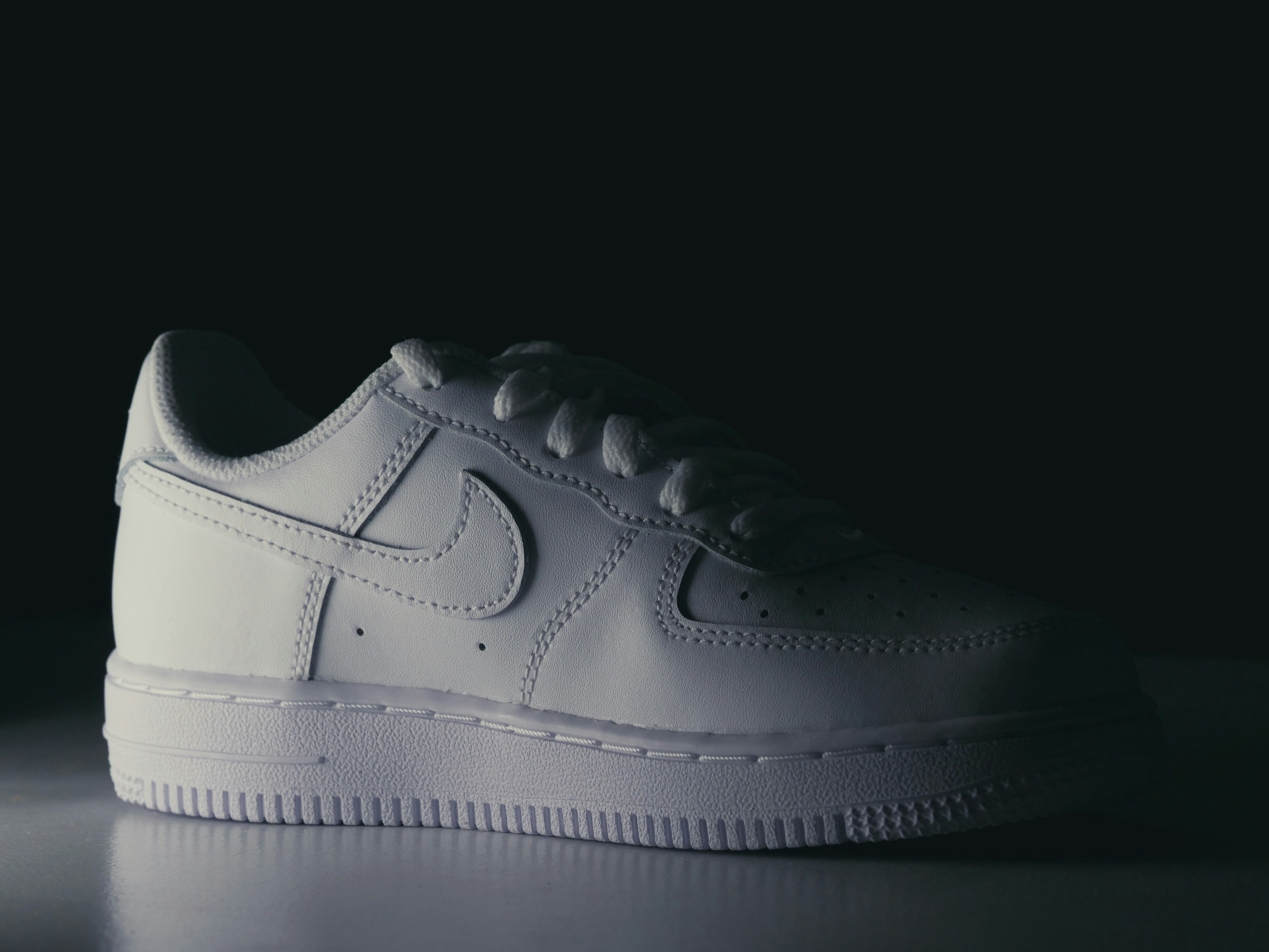 shoe store video